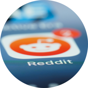 Reddit mobile app logo
